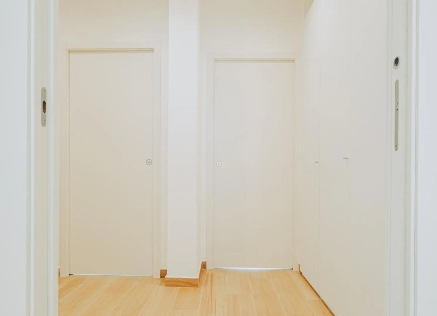 Luxury Apartment Near Naples, Parking, 2 Bath Frattamaggiore